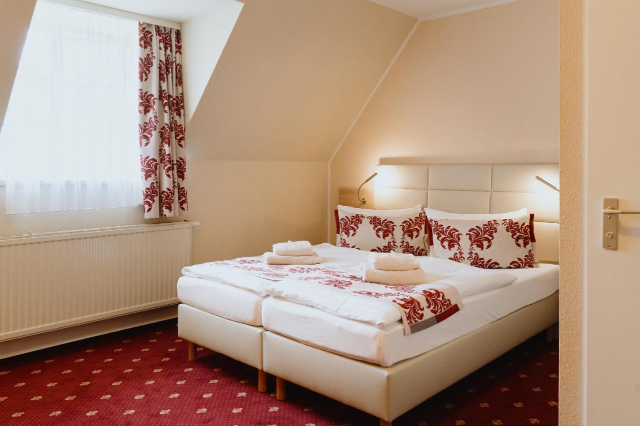 Hotel An Den Bleichen Stralsund Exteriör bild